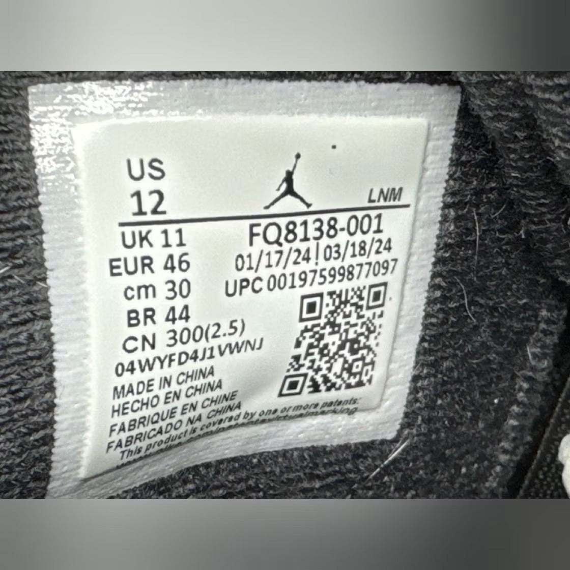 Air Jordan 4 Retro White Thunder product image 3, provided for visual reference and product detail review