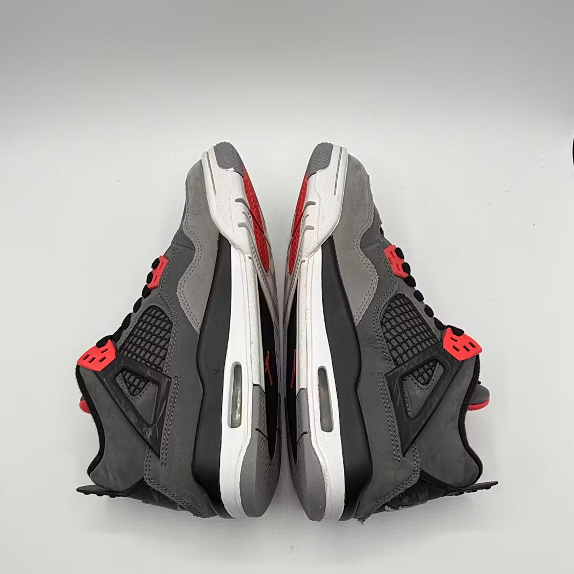 Air Jordan 4 Retro Infrared (GS) product image 5, provided for visual reference and product detail review