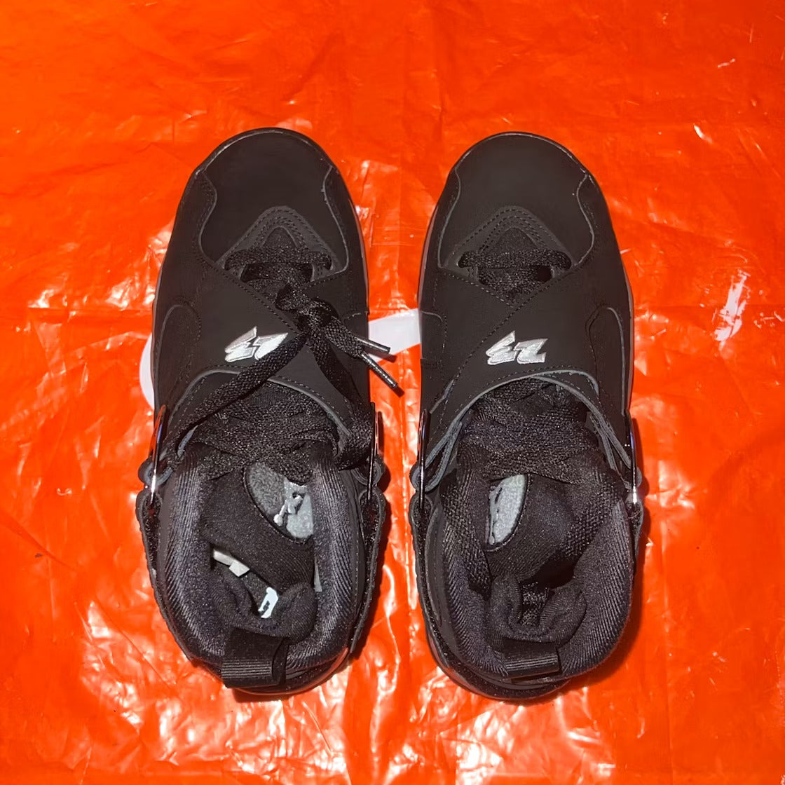 Air Jordan 8 Retro Chrome (2026) (GS) product image 4, provided for visual reference and product detail review