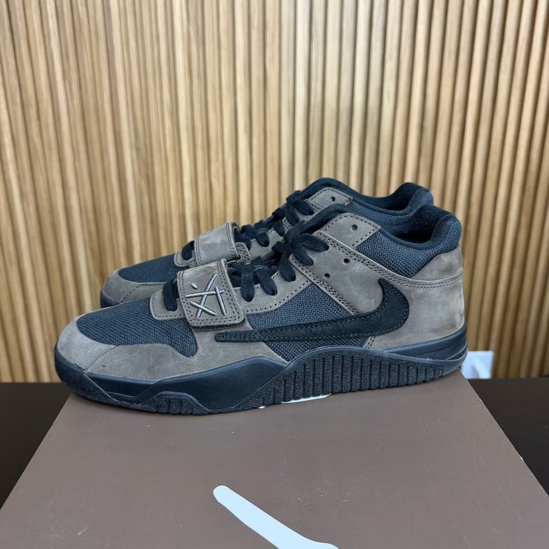 Air Jordan Jumpman Jack TR Travis Scott Dark Mocha product image 4, provided for visual reference and product detail review