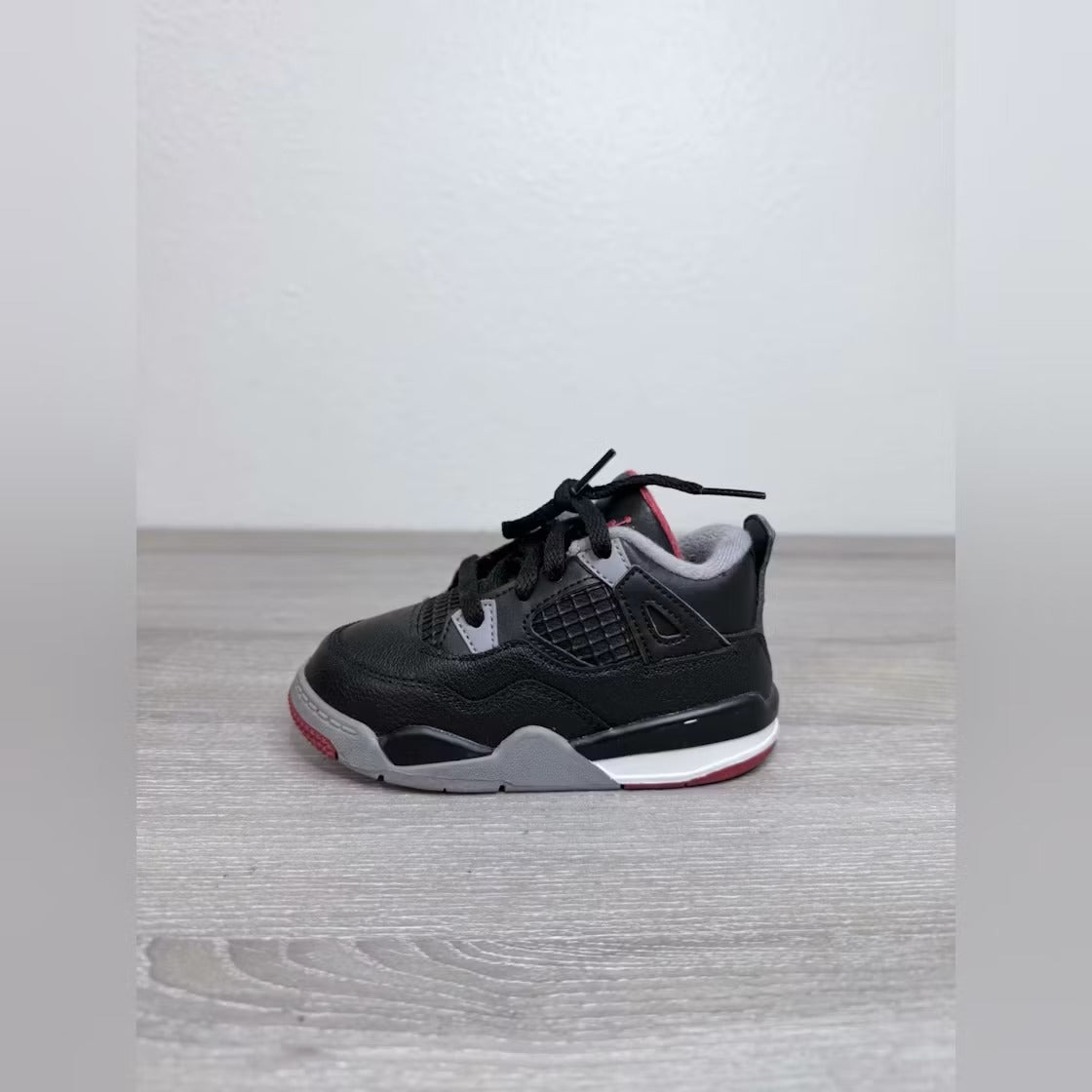 Air Jordan 4 Retro Bred Reimagined (TD) product image 3, provided for visual reference and product detail review