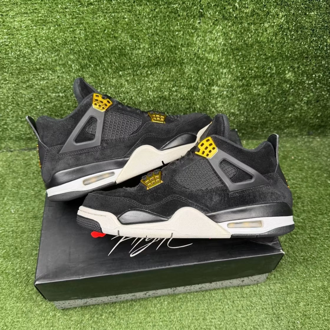 Air Jordan 4 Retro Royalty product image 2, provided for visual reference and product detail review