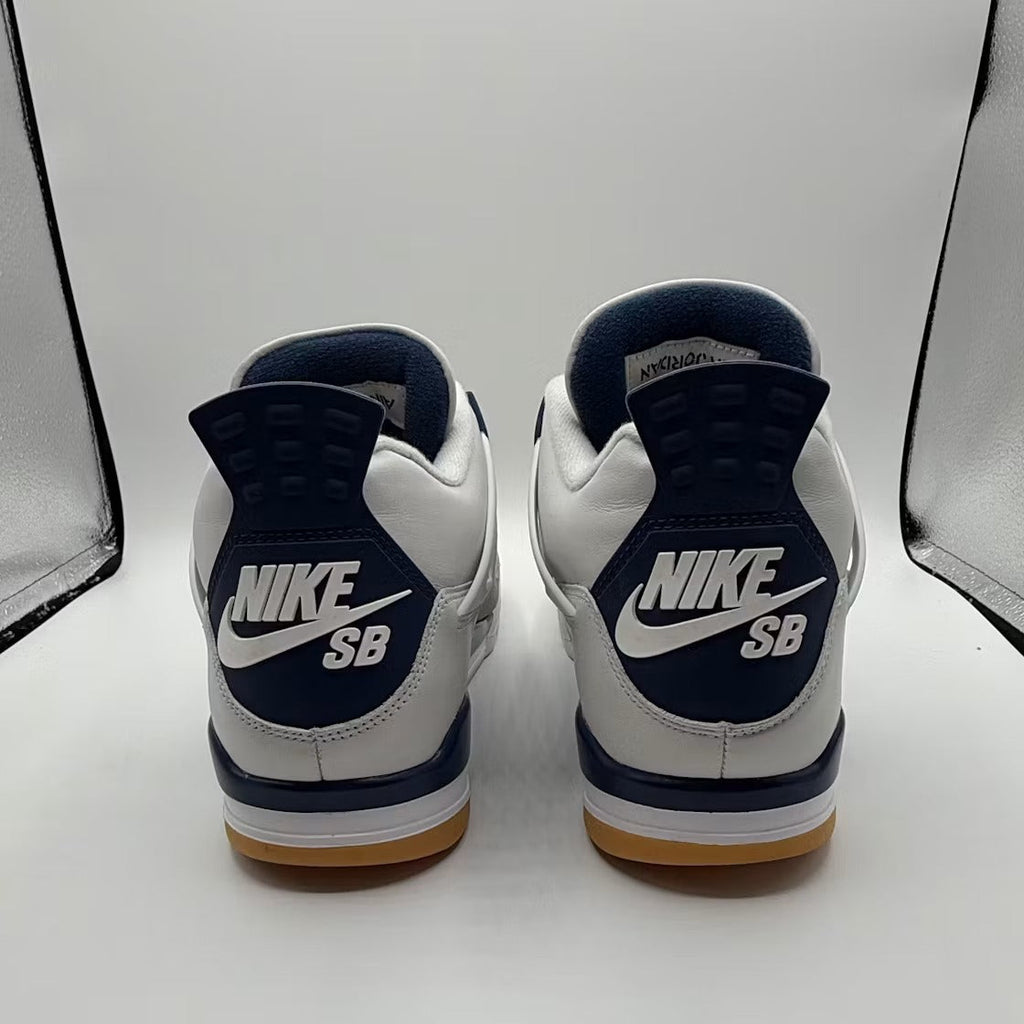 Air Jordan 4 Retro SB Navy product image 3, provided for visual reference and product detail review