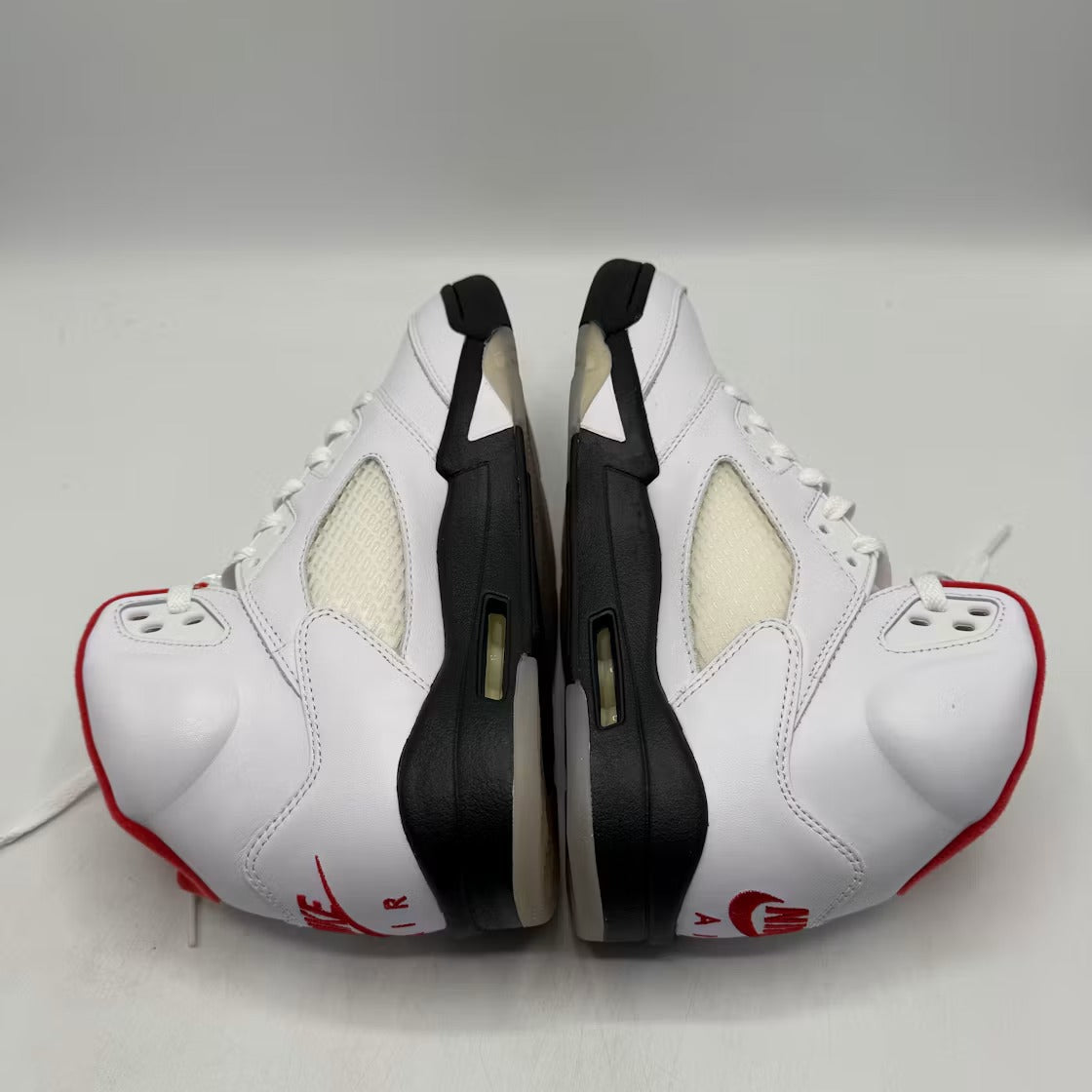 Air Jordan 5 Retro Fire Red Silver Tongue (2020) product image 3, provided for visual reference and product detail review