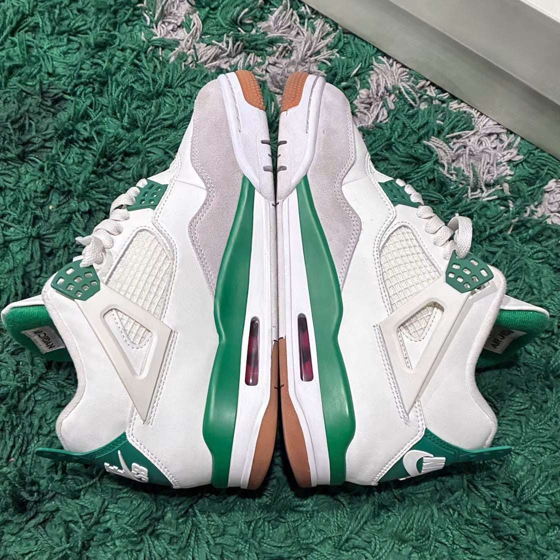 Air Jordan 4 Retro SB Pine Green product image 2, provided for visual reference and product detail review