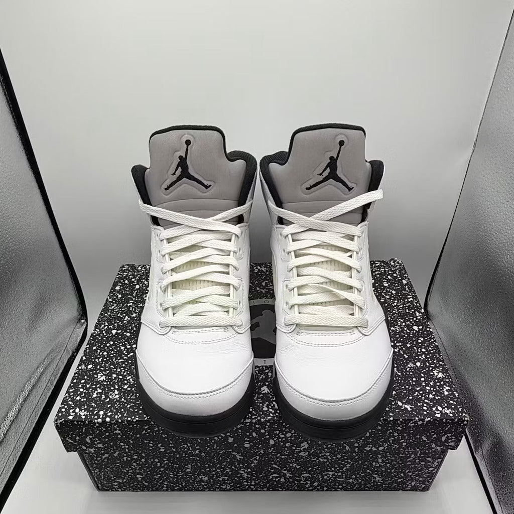 Air Jordan 5 Retro Reverse Metallic product image 3, provided for visual reference and product detail review