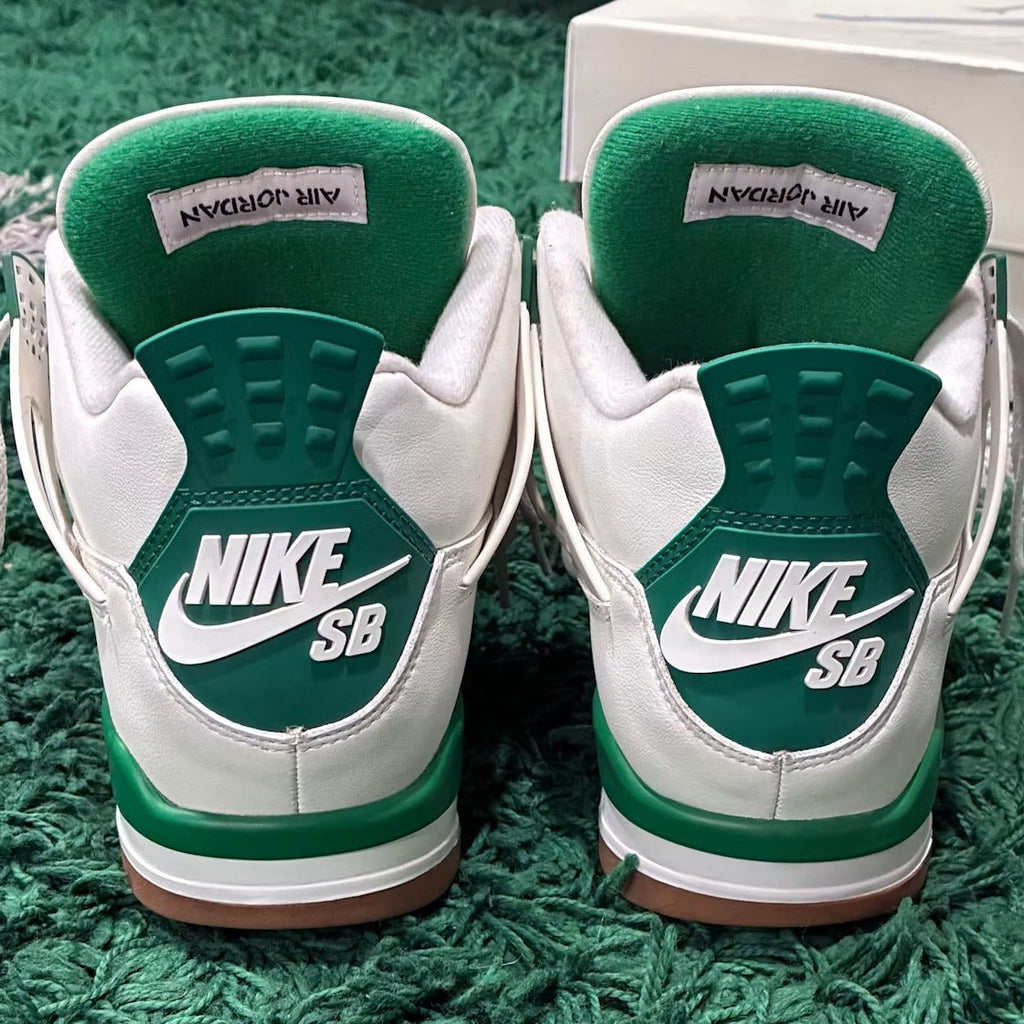 Air Jordan 4 Retro SB Pine Green product image 5, provided for visual reference and product detail review