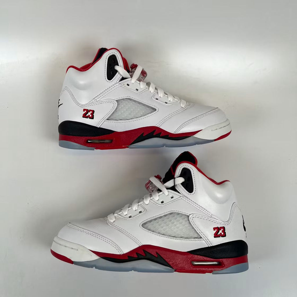 Air Jordan 5 Retro Fire Red Black Tongue (2025) (GS) product image 3, provided for visual reference and product detail review