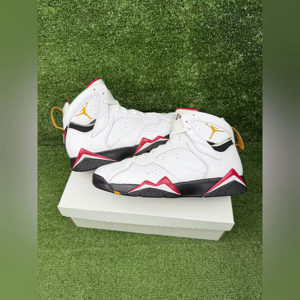 Air Jordan 7 Retro Cardinal (2022) product image 2, provided for visual reference and product detail review