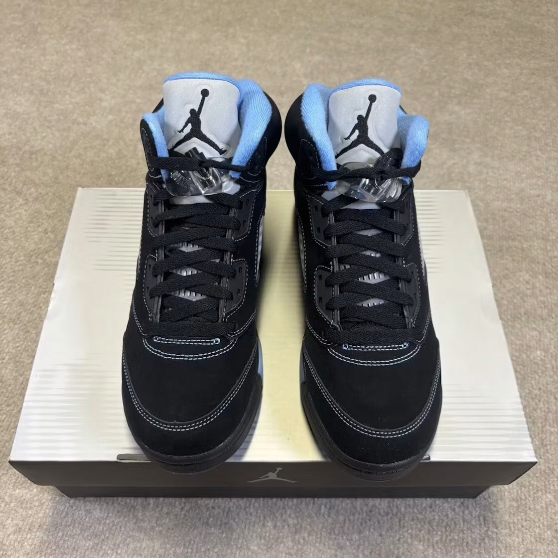 Air Jordan 5 Retro Black University Blue (2026) (GS) product image 3, provided for visual reference and product detail review