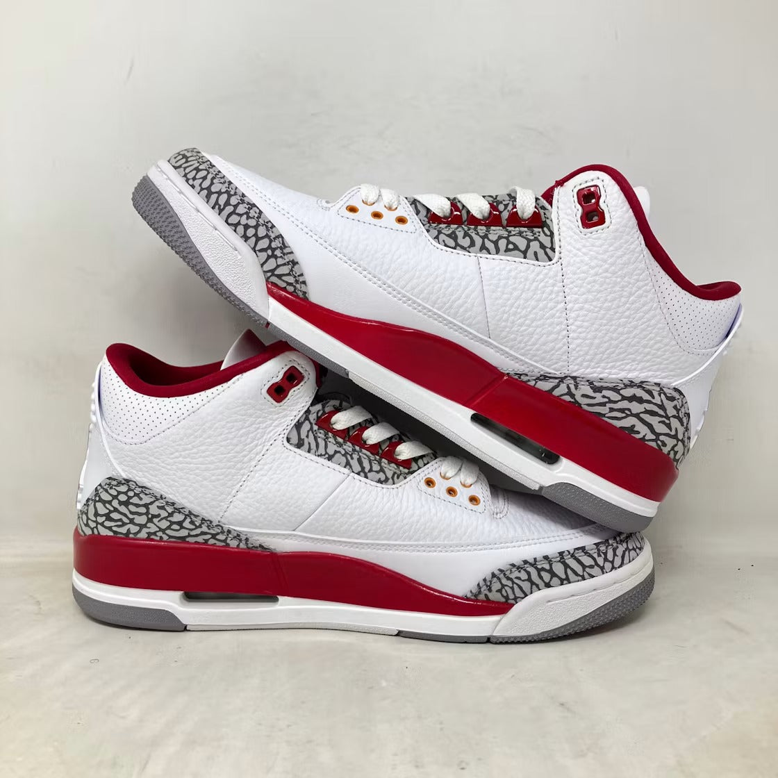 Air Jordan 3 Retro Cardinal Red product image 4, provided for visual reference and product detail review