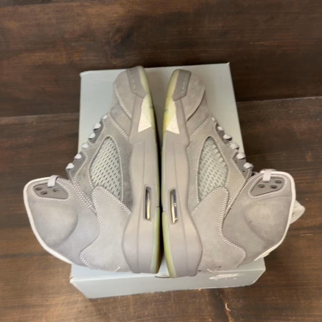Air Jordan 5 Retro Wolf Grey (2026) product image 5, provided for visual reference and product detail review