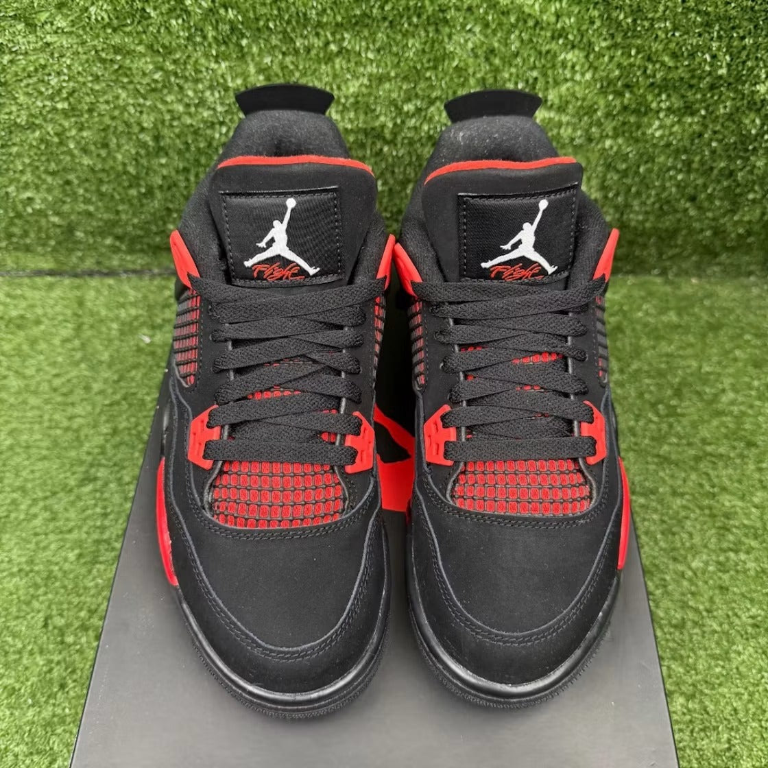 Air Jordan 4 Retro Red Thunder (GS) product image 3, provided for visual reference and product detail review