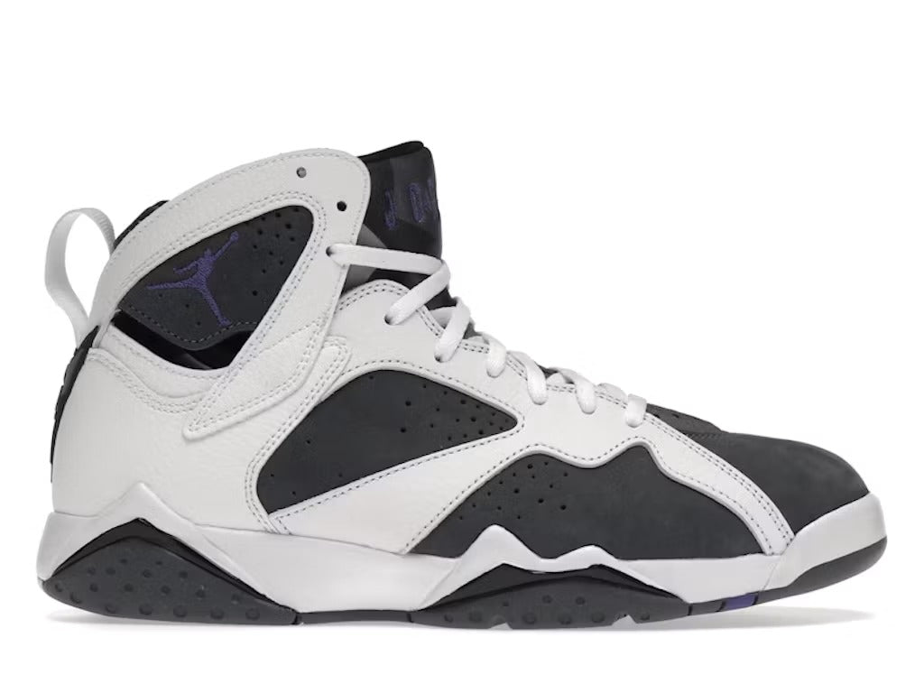 Air Jordan 7 Retro Flint (2021) product image 1, provided for visual reference and product detail review