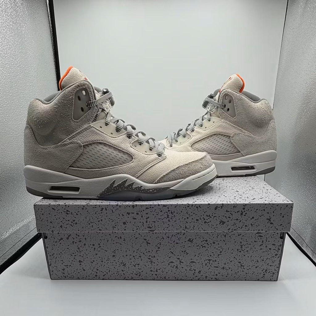 Air Jordan 5 Retro SE Craft Light Orewood Brown product image 2, provided for visual reference and product detail review