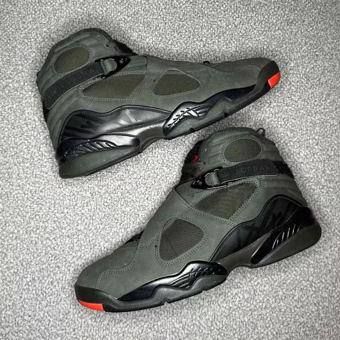 Air Jordan 8 Retro Take Flight Undefeated product image 2, provided for visual reference and product detail review