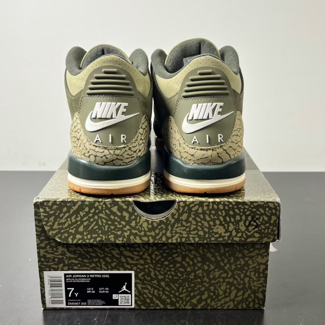 Air Jordan 3 Retro Family Affair (GS) product image 5, provided for visual reference and product detail review