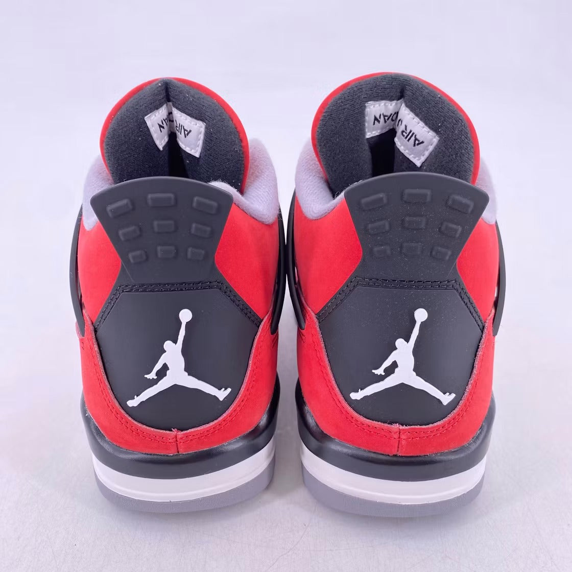 Air Jordan 4 Retro Toro Bravo (2026) (GS) product image 4, provided for visual reference and product detail review