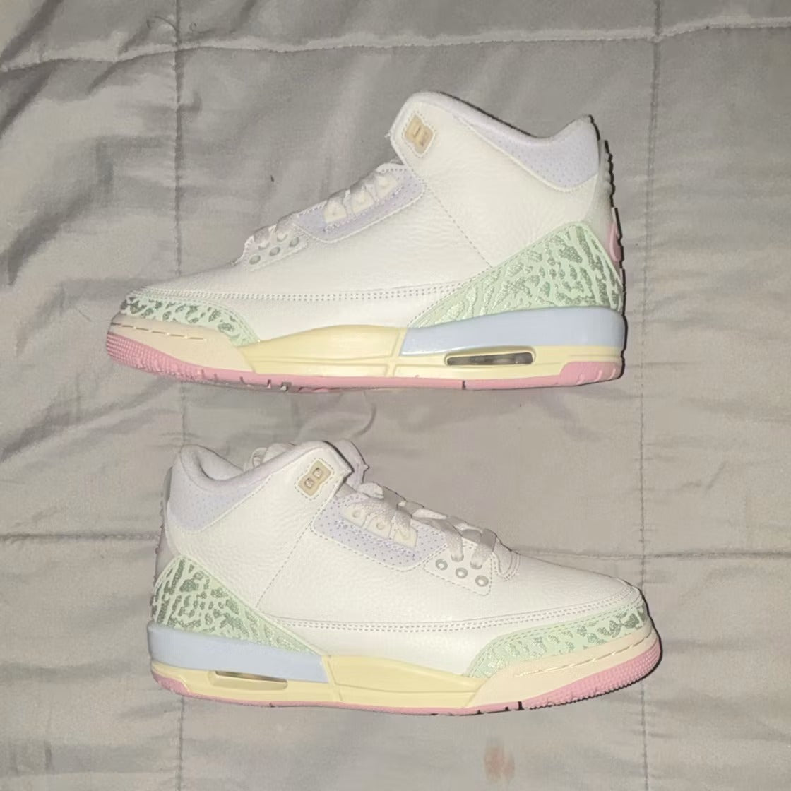 Air Jordan 3 Retro Spring Is In The Air (GS) product image 3, provided for visual reference and product detail review