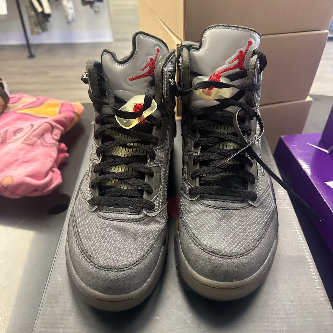 Air Jordan 5 Retro Off-White Muslin product image 2, provided for visual reference and product detail review