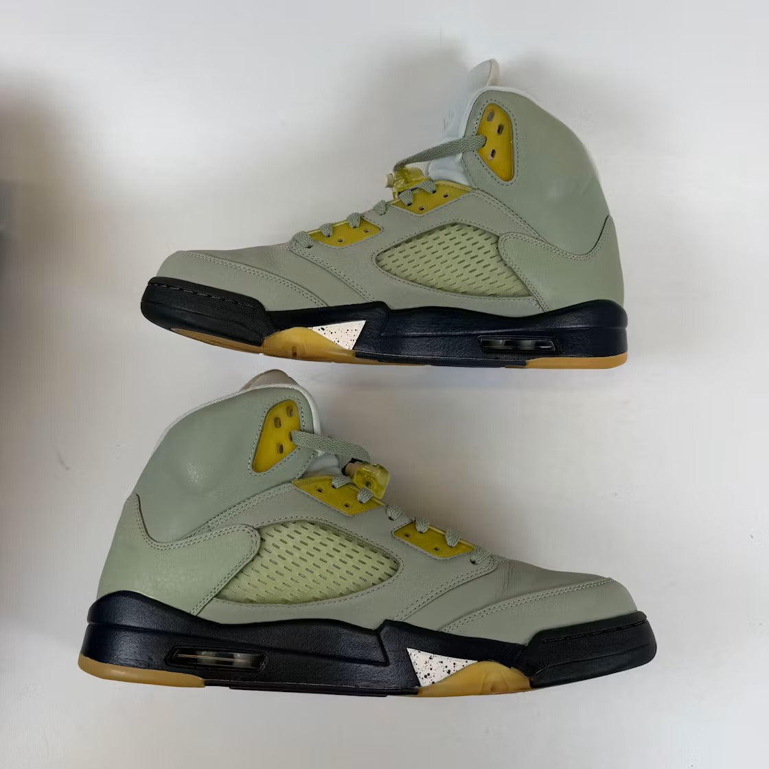 Air Jordan 5 Retro Jade Horizon product image 4, provided for visual reference and product detail review