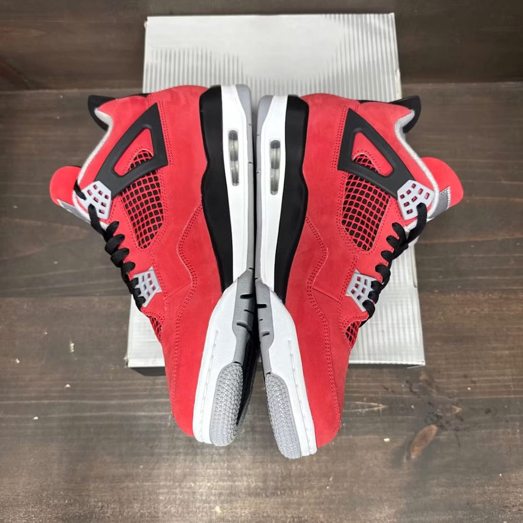 Air Jordan 4 Retro Toro Bravo (2026) product image 3, provided for visual reference and product detail review