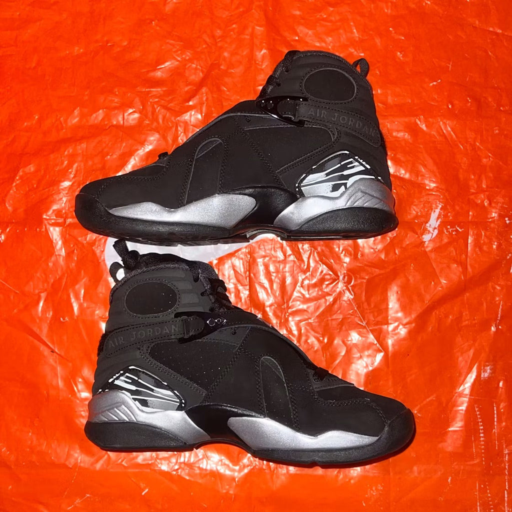 Air Jordan 8 Retro Chrome (2026) (GS) product image 3, provided for visual reference and product detail review