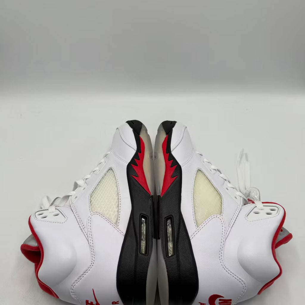 Air Jordan 5 Retro Fire Red Silver Tongue (2020) product image 4, provided for visual reference and product detail review