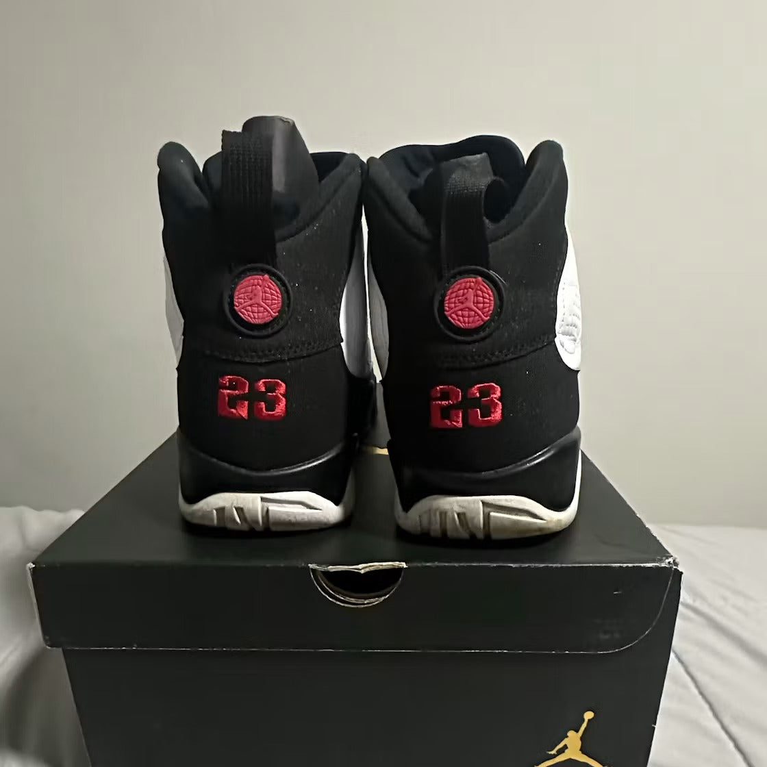 Air Jordan 9 Retro OG (2016) product image 4, provided for visual reference and product detail review