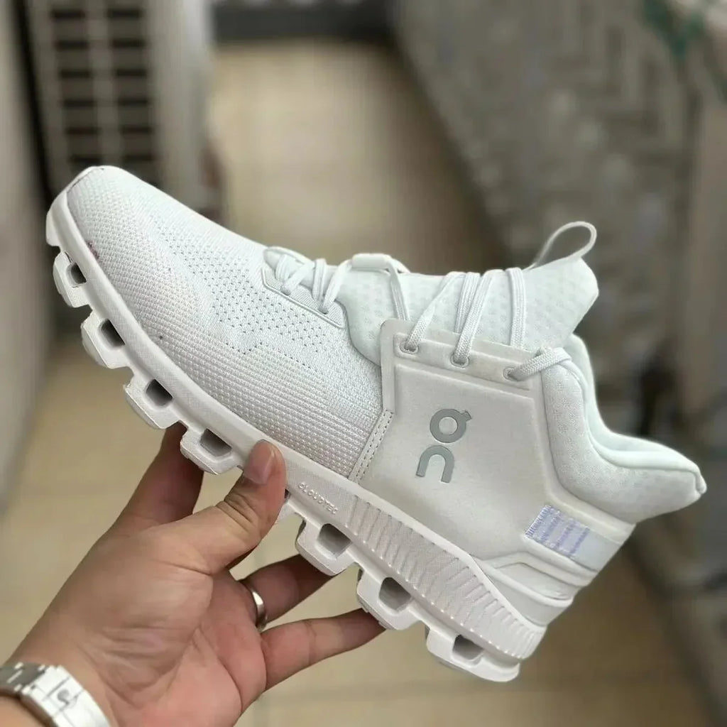On Cloud Hi Edge Lifestyle Sneakers product image 4, provided for visual reference and product detail review