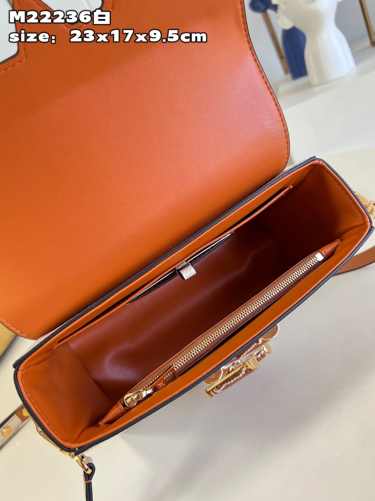LV Twist MM Epi Leather Handle Crossbody Bag with LV Twist Lock White Quartz product image 5, provided for visual reference