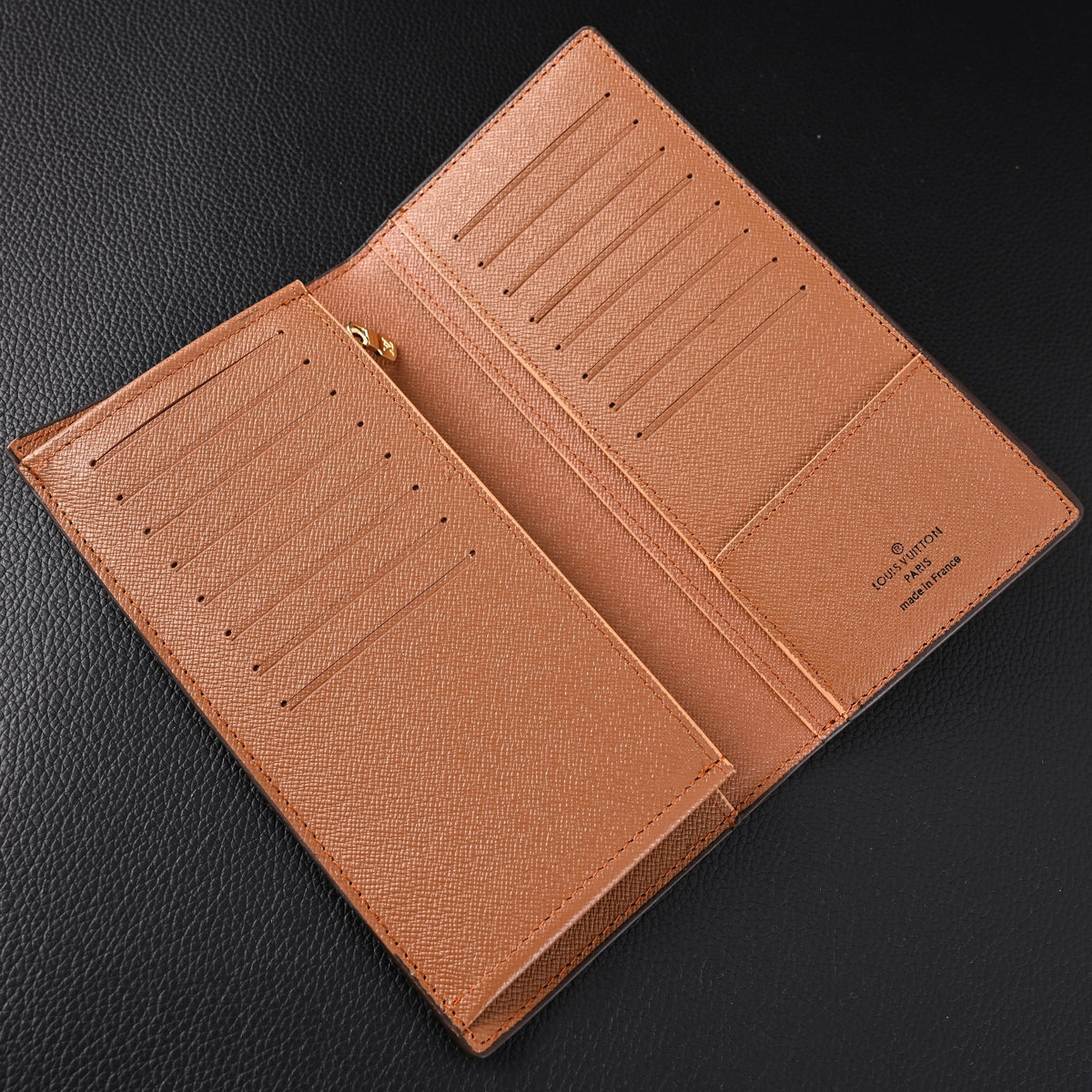 Louis Vuitton Brazza Wallet – Monogram Canvas Long Bifold Wallet (M61697) - Classic LV Monogram Brown product image 5,