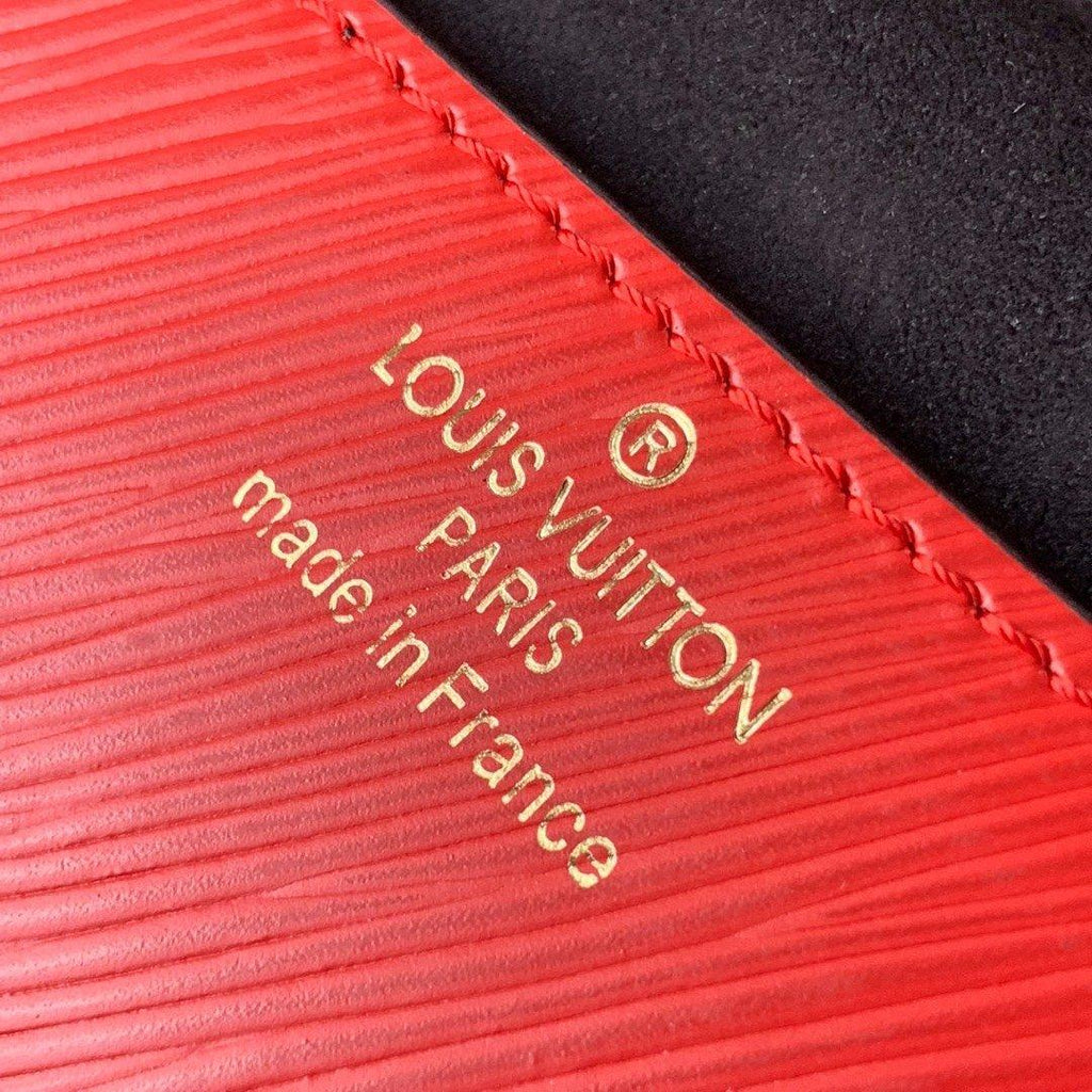 Louis Vuitton Twist MM Shoulder Bag product image 7, provided for visual reference and product detail review