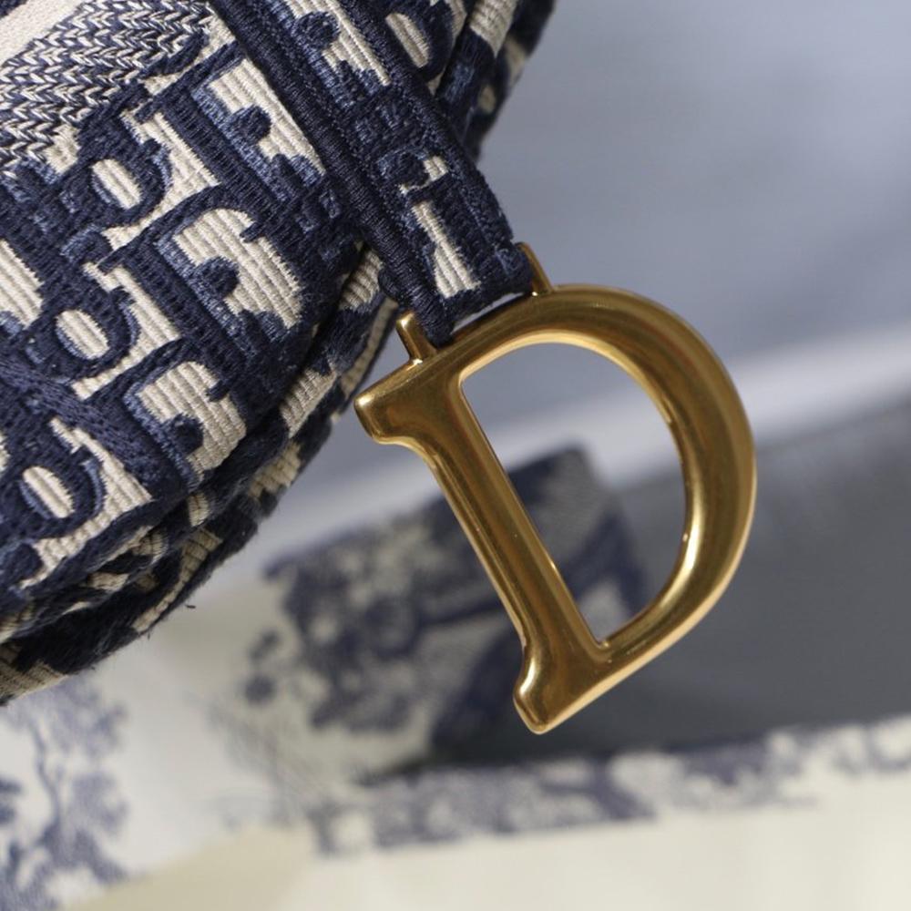 Dior Saddle Bag product image 8, provided for visual reference and product detail review