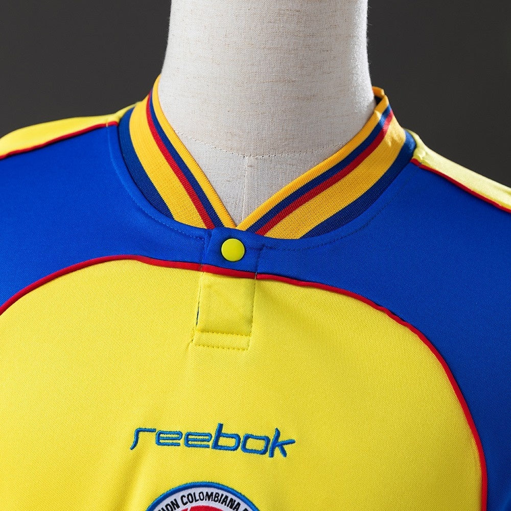 Colombia Jersey 2001-02 Home Retro Football Kit product image 5