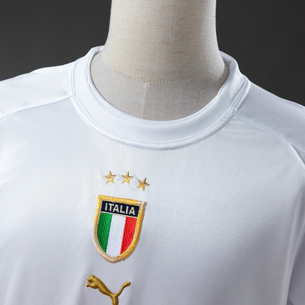 Italy Jersey 2004 Away Retro Football Kit product image 5