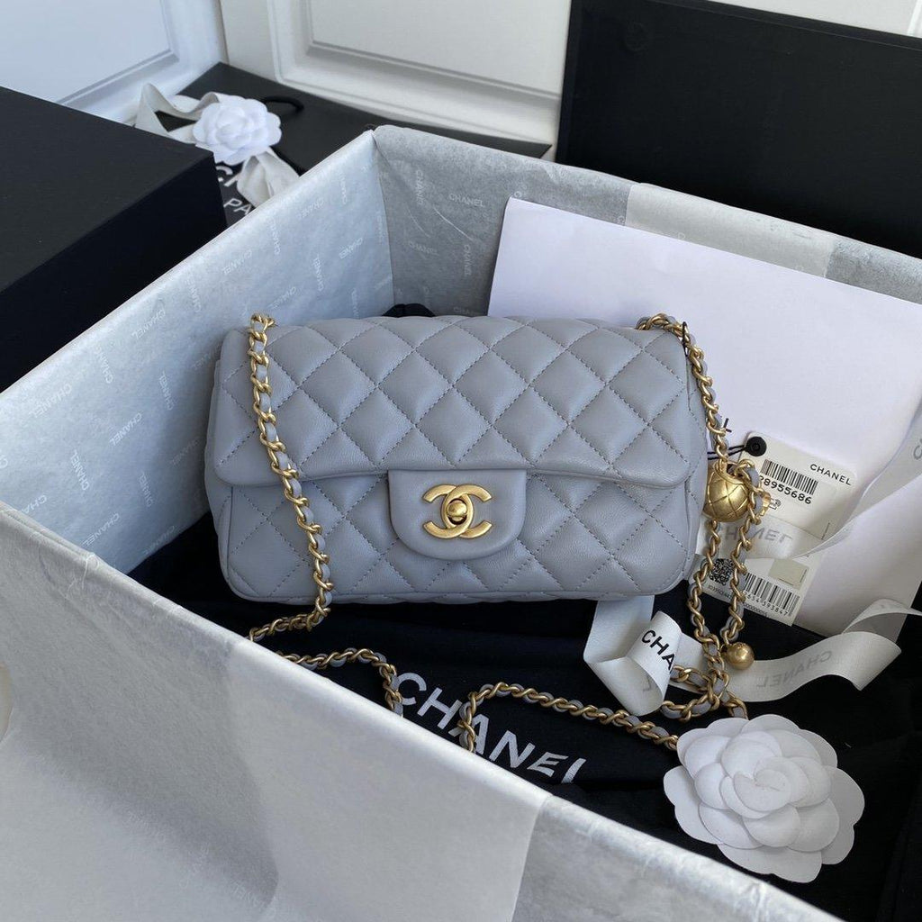 Chanel Pearl Crush Mini Flap Bag Gray product image 1, provided for visual reference and product detail review