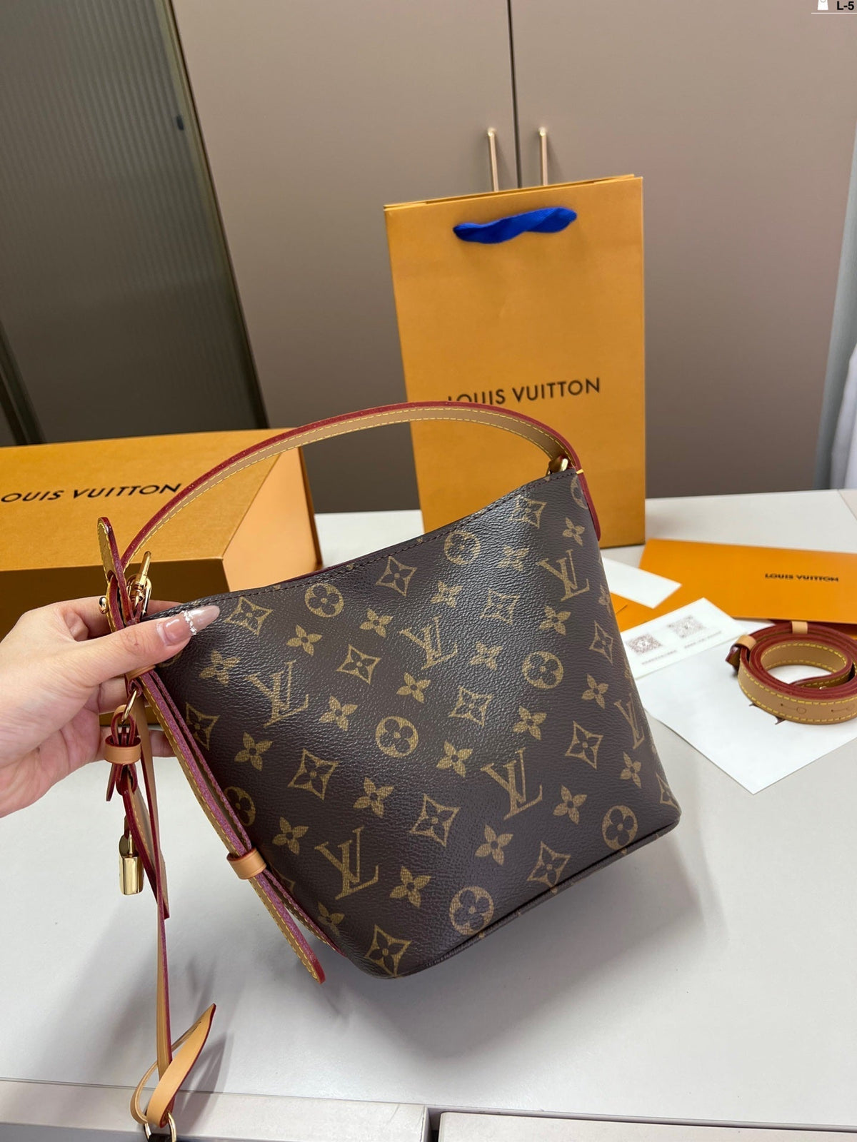 Louis Vuitton LV Vintage Bucket Tote Bag - Brown product image 7, provided for visual reference and product detail review
