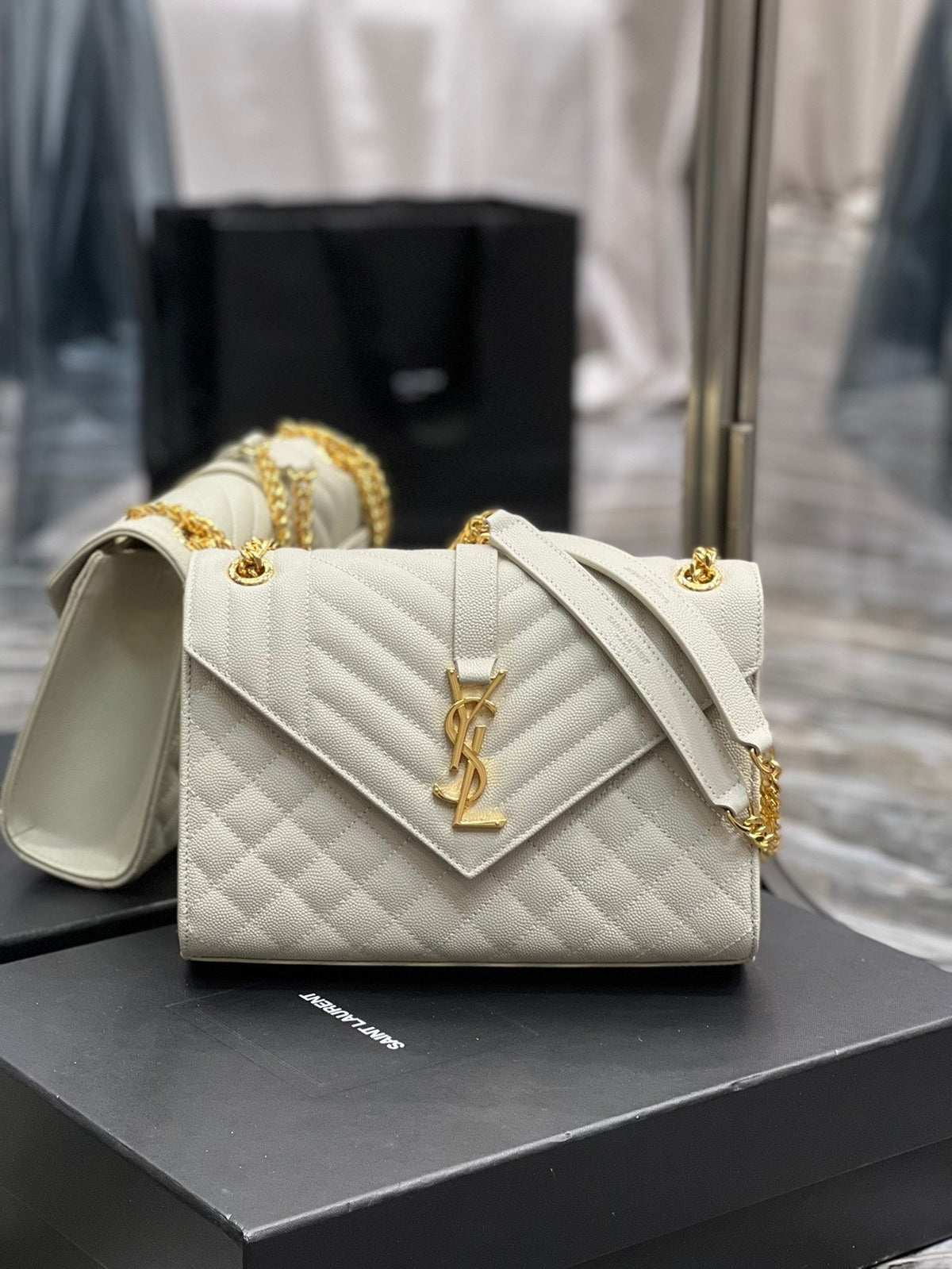 YSL Envelope Bag Medium White 487206 product image 7, provided for visual reference and product detail review