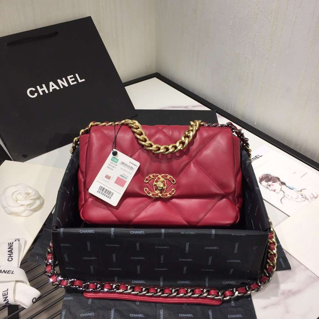 Chanel 19 Flap Bag product image 2, provided for visual reference and product detail review