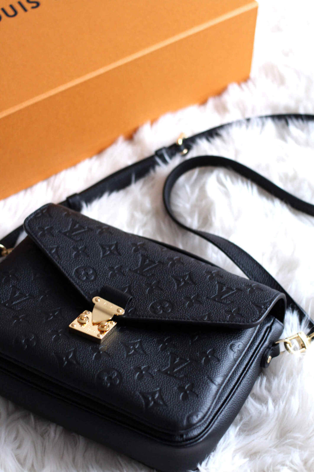 LV Pochette Métis Monogram Empreinte Leather Handle Crossbody Bag with Navy Blue Leather Trim product image 5, provided for