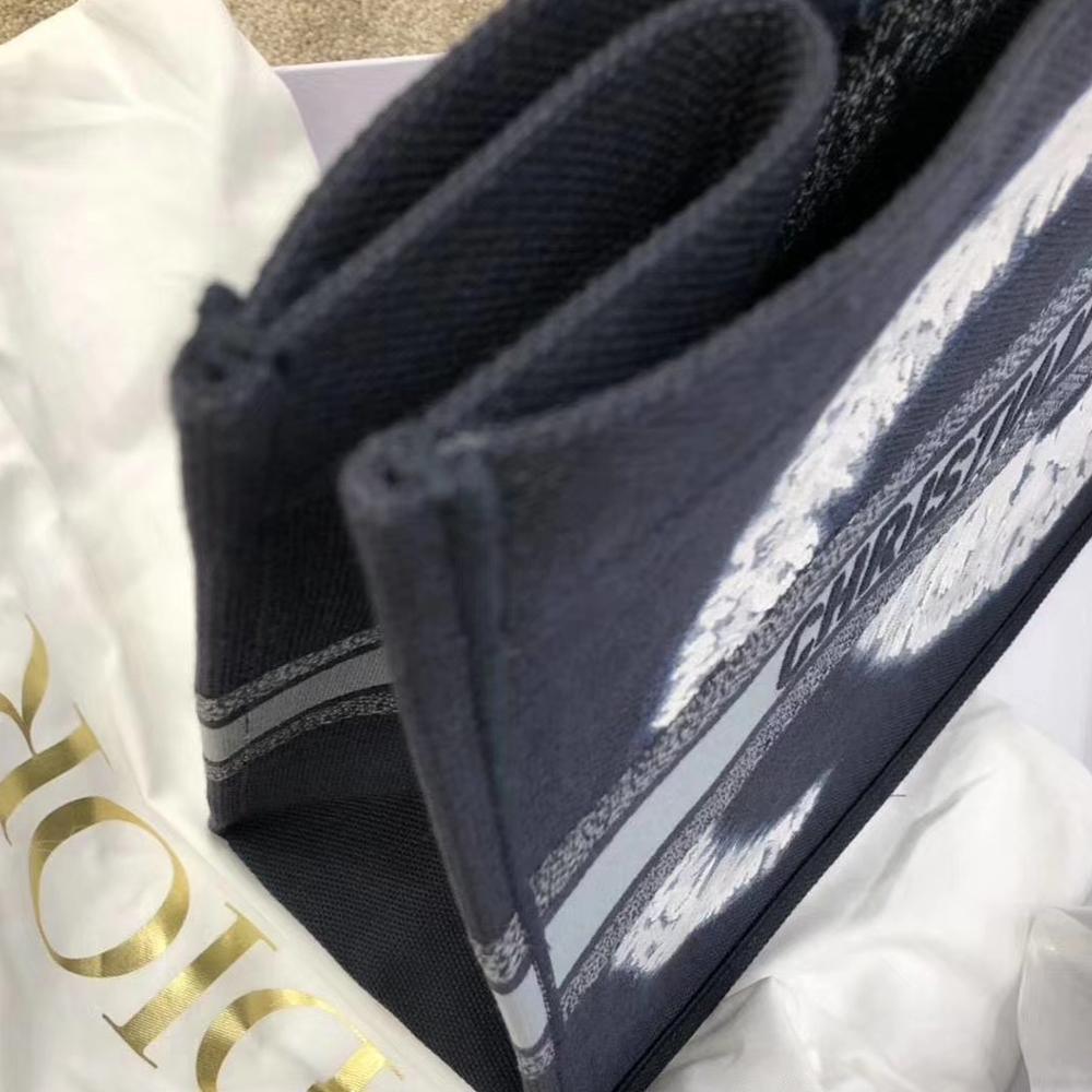 Dior Book Tote - Blue product image 4, provided for visual reference and product detail review