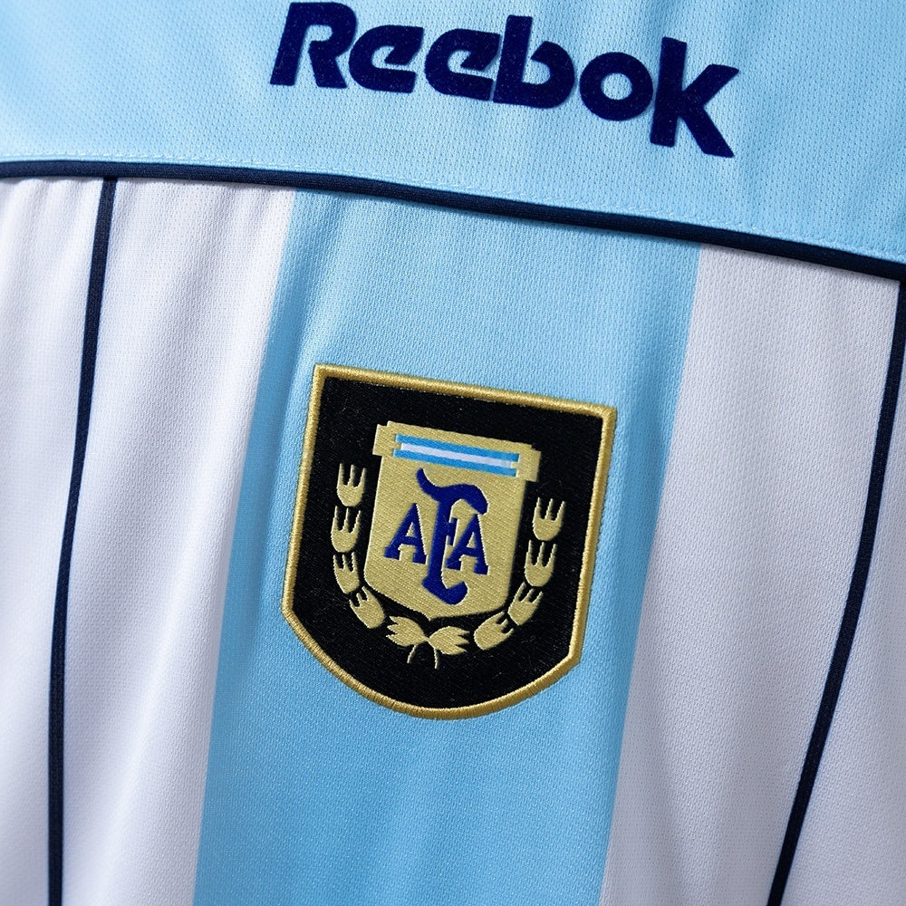 Argentina Jersey 2000 Home Retro Football Kit product image 5