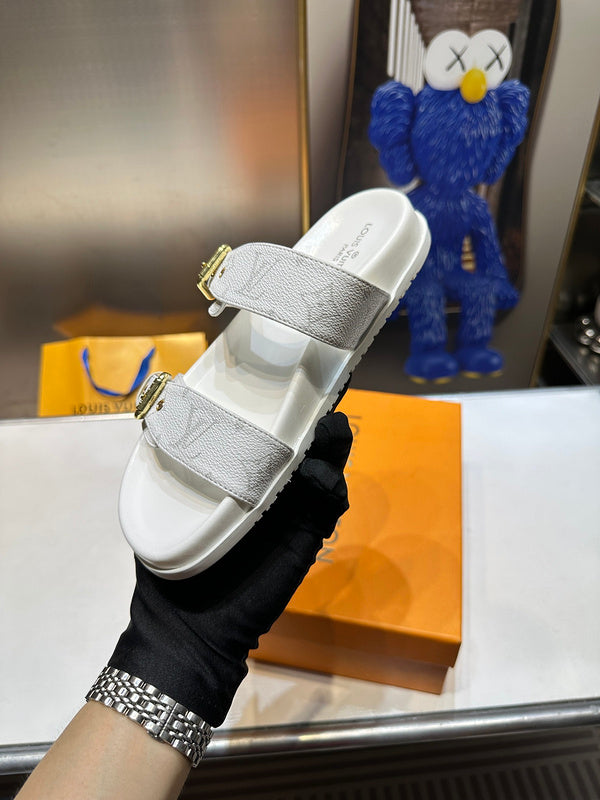 MLS4 Unisex Slippers product image 25, provided for visual reference and product detail review