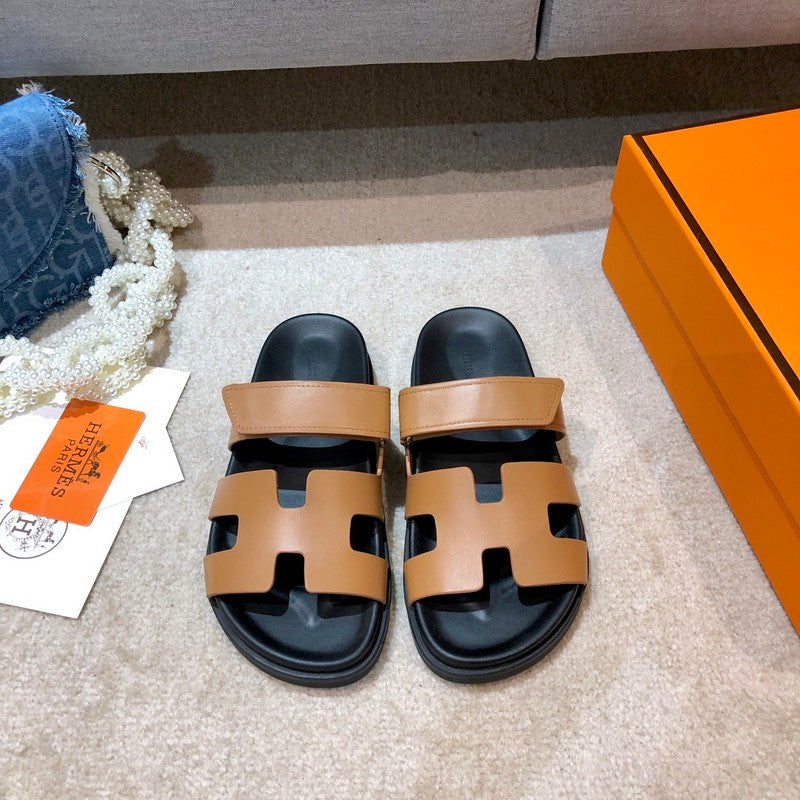 MJHS1 Unisex Leather Slippers product image 2, provided for visual reference and product detail review