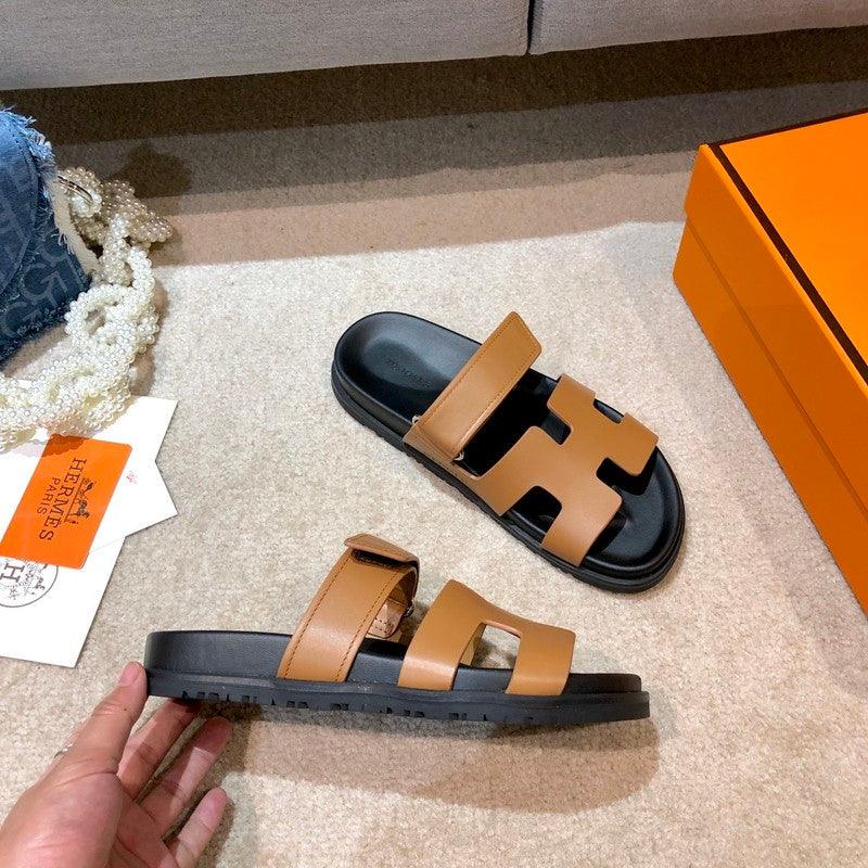 MJHS1 Unisex Leather Slippers product image 14, provided for visual reference and product detail review