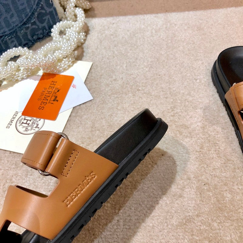 MJHS1 Unisex Leather Slippers product image 13, provided for visual reference and product detail review