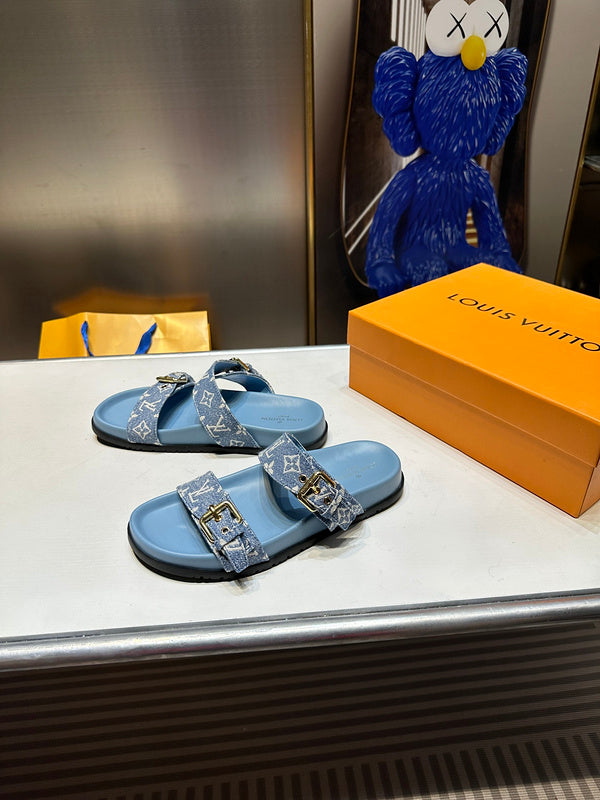 MLS4 Unisex Slippers product image 17, provided for visual reference and product detail review