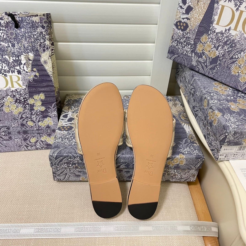 MDS3 Women Slippers product image 19, provided for visual reference and product detail review