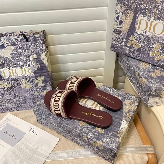 MDS3 Women Slippers product image 67, provided for visual reference and product detail review
